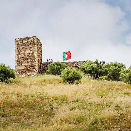 Casa Codebo - Oda ve Kahvaltı Aljezur